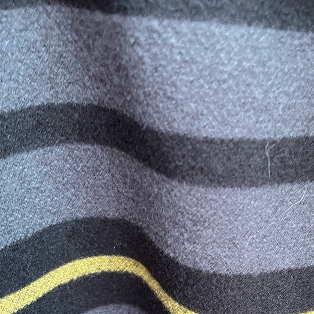 Flint and Tinder Flannel-lined Waxed Trucker Jacket - Picture 5 of 5